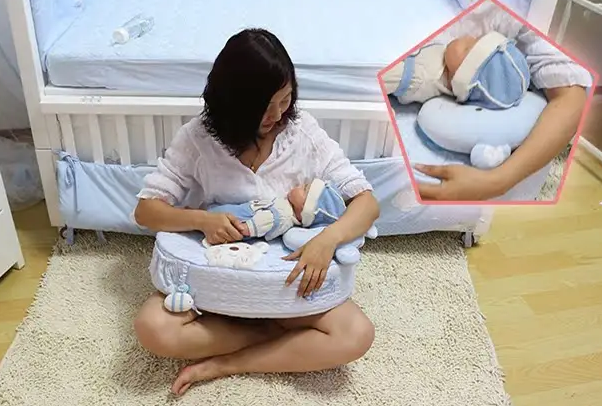 婴儿睡在哺乳枕上面更容易喂奶一些吗？